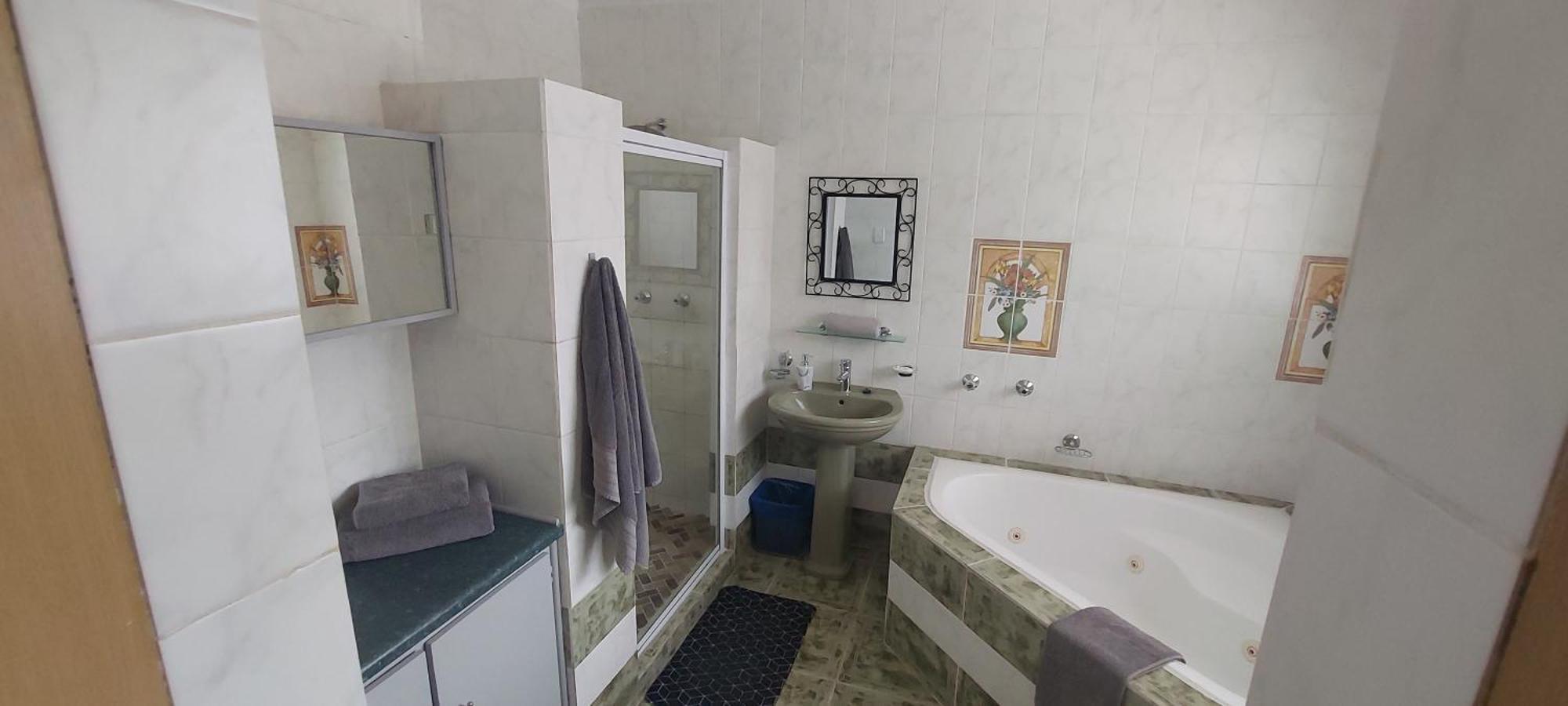 Tj Self-Catering Apartment Graaff Reinet Ruang foto